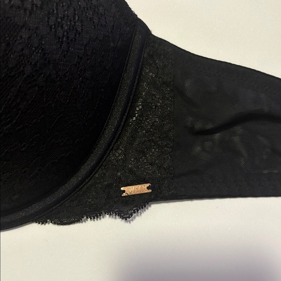 PINK Victoria's Secret Black Lace Bra - Picture 2 of 3